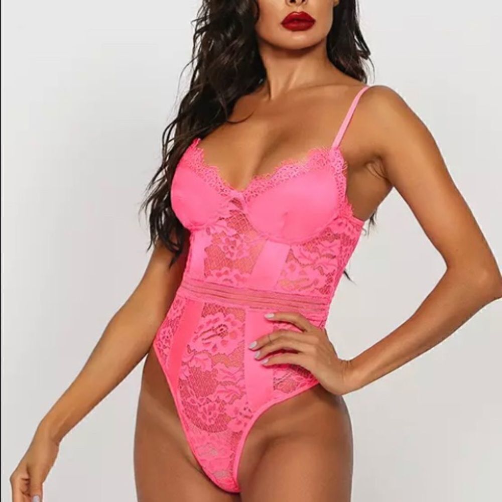 NWT Fleur Cachee "Cilla" Bodysuit